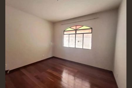 Casa para alugar com 4 quartos, 120m² em Minas Brasil, Belo Horizonte