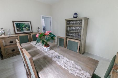 Apartamento para alugar com 275m², 4 quartos e 4 vagas Apartamento para alugar com 275m², 4 quartos e 4 vagasSala 2 - Jantar