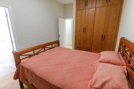 Apartamento para alugar com 275m², 4 quartos e 4 vagas Apartamento para alugar com 275m², 4 quartos e 4 vagasSuíte 2 - armários
