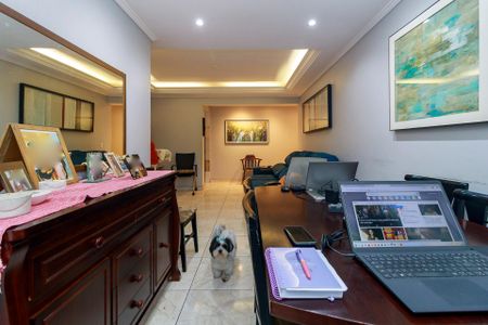 Sala de apartamento para alugar com 3 quartos, 90m² em Jardim Sandra, São Paulo