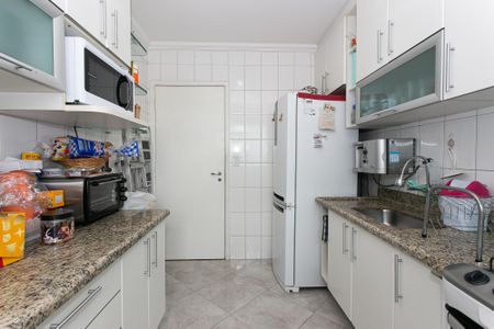Apartamento à venda com 70m², 2 quartos e 2 vagas Apartamento à venda com 70m², 2 quartos e 2 vagasCozinha