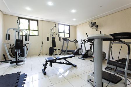 Apartamento à venda com 70m², 2 quartos e 2 vagas Apartamento à venda com 70m², 2 quartos e 2 vagasÁrea comum - Academia