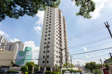 Apartamento à venda com 70m², 2 quartos e 2 vagas Apartamento à venda com 70m², 2 quartos e 2 vagasFachada