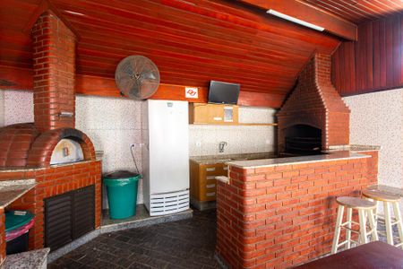 Apartamento à venda com 70m², 2 quartos e 2 vagas Apartamento à venda com 70m², 2 quartos e 2 vagasÁrea comum - Churrasqueira