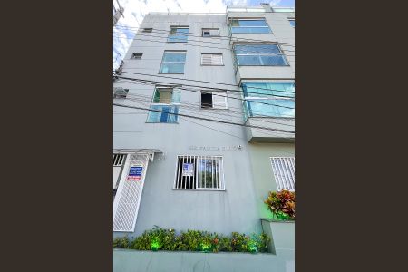 Apartamento à venda com 78m², 2 quartos e 2 vagasFachada + plaquinha