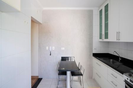 Apartamento à venda com 78m², 2 quartos e 2 vagasCozinha