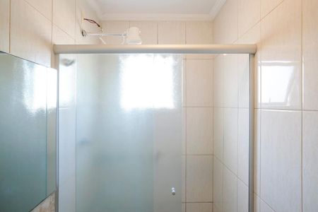 Apartamento à venda com 78m², 2 quartos e 2 vagasBanheiro social
