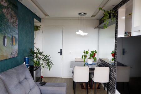sala de apartamento para alugar com 2 quartos, 47m² em Novo Osasco, Osasco
