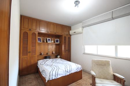 Casa à venda com 650m², 3 quartos e 4 vagasSuíte