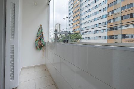 Quarto 1 - Varanda de apartamento para alugar com 2 quartos, 80m² em Pinheiros, São Paulo