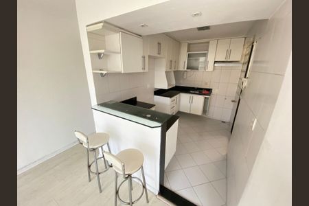 Apartamento à venda com 62m², 2 quartos e 1 vagaCozinha