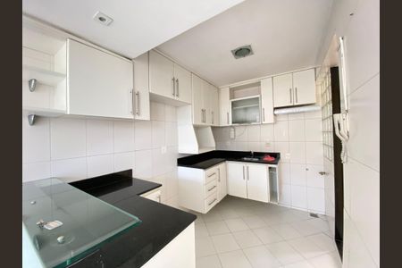 Apartamento à venda com 62m², 2 quartos e 1 vagaCozinha