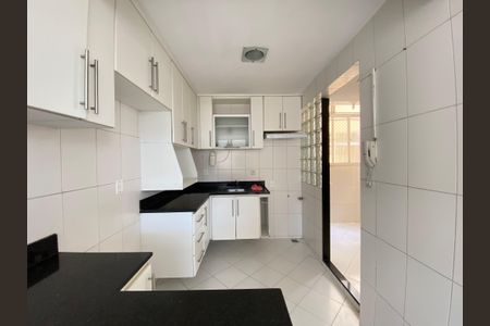 Apartamento à venda com 62m², 2 quartos e 1 vagaCozinha