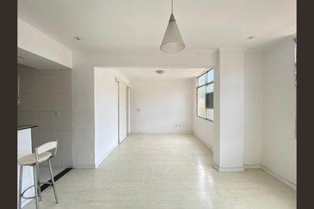 Sala de apartamento à venda com 2 quartos, 62m² em Engenho de Dentro, Rio de Janeiro