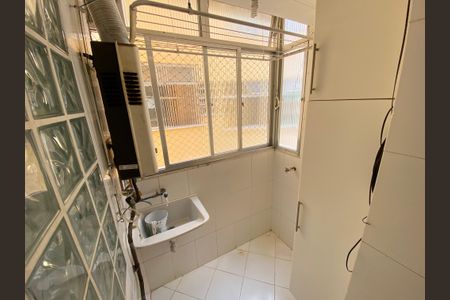 Apartamento à venda com 62m², 2 quartos e 1 vagaÁrea de Serviço