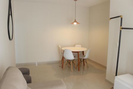 Sala de apartamento para alugar com 2 quartos, 68m² em Santa Paula, São Caetano do Sul