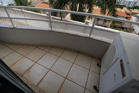 Sala - Sacada de apartamento para alugar com 3 quartos, 76m² em Parque das Flores, Campinas
