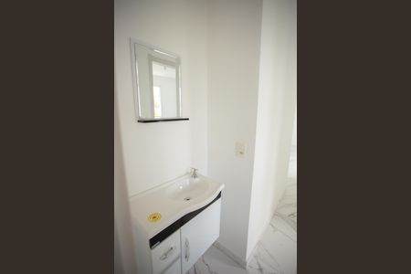 Apartamento para alugar com 43m², 2 quartos e 1 vagaBANHEIRO