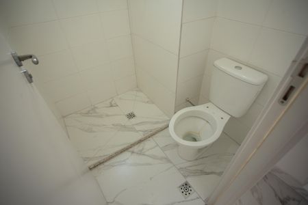 Apartamento para alugar com 43m², 2 quartos e 1 vagaBANHEIRO