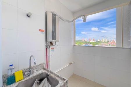 Apartamento para alugar com 55m², 2 quartos e 1 vagaCozinha e área de serviço 