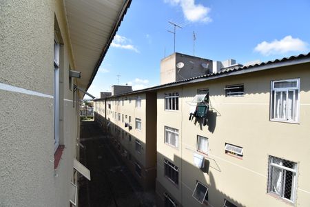Vista do Quarto 1 de apartamento para alugar com 2 quartos, 45m² em Fazendinha, Curitiba