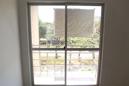 Sala de apartamento para alugar com 3 quartos, 74m² em Jardim Leblon, Goiânia