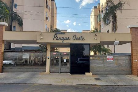 Apartamento para alugar com 74m², 3 quartos e 1 vaga Apartamento para alugar com 74m², 3 quartos e 1 vagaFachada