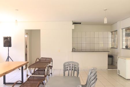 Apartamento para alugar com 74m², 3 quartos e 1 vagaÁrea comum