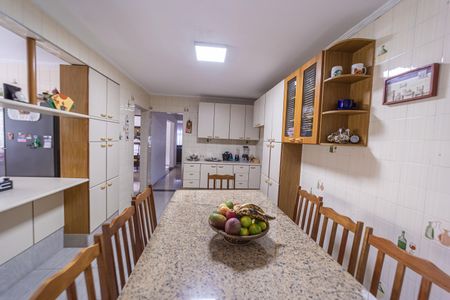 Casa para alugar com 343m², 3 quartos e 5 vagasCozinha