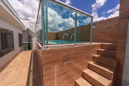 Casa para alugar com 343m², 3 quartos e 5 vagasPiscina