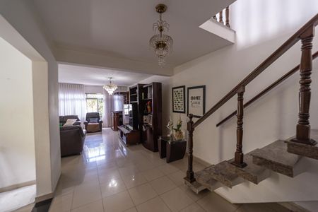 Casa para alugar com 343m², 3 quartos e 5 vagasSala