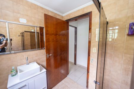 Casa para alugar com 343m², 3 quartos e 5 vagasBanheiro 1