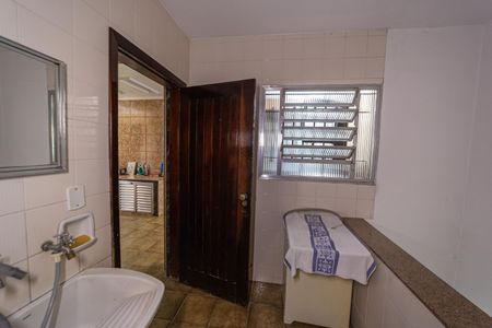 Casa para alugar com 343m², 3 quartos e 5 vagasÁrea de Serviço