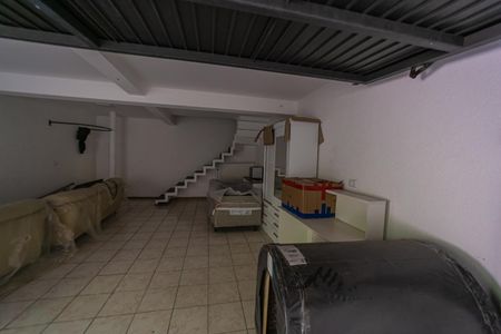 Casa para alugar com 343m², 3 quartos e 5 vagasGaragem