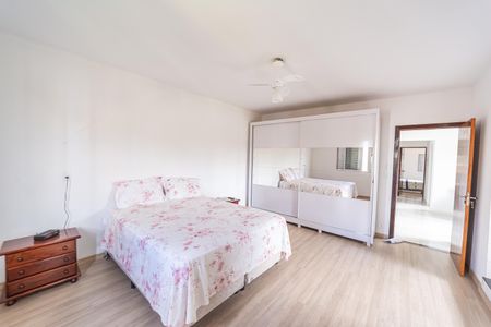 Casa para alugar com 343m², 3 quartos e 5 vagasQuarto 1