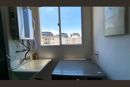 Apartamento para alugar com 56m², 2 quartos e 1 vaga Apartamento para alugar com 56m², 2 quartos e 1 vagaCozinha e Área de Serviço