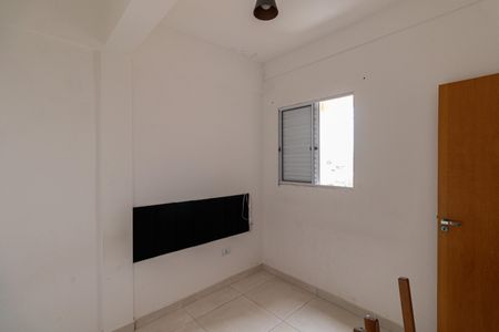 Quarto 2 de apartamento para alugar com 2 quartos, 48m² em Vila Vessoni, São Paulo