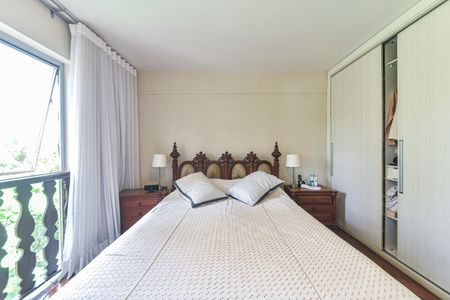 Apartamento à venda com 96m², 3 quartos e 2 vagasQuarto 3