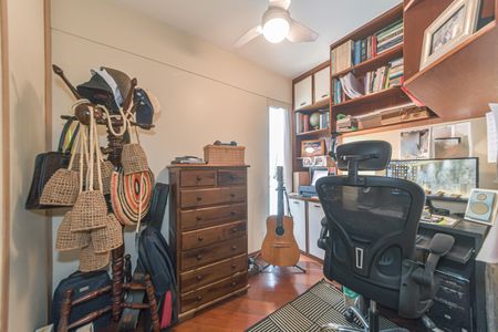 Apartamento à venda com 96m², 3 quartos e 2 vagasQuarto 1