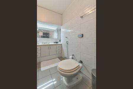 Apartamento à venda com 96m², 3 quartos e 2 vagasBanheiro