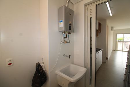 Apartamento para alugar com 90m², 2 quartos e 1 vagaÁrea de Serviço