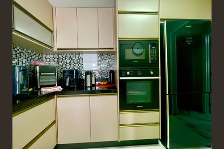 Apartamento à venda com 80m², 3 quartos e 4 vagasCozinha