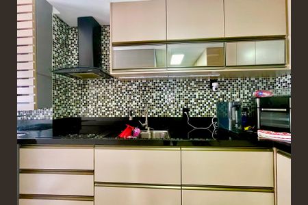 Apartamento à venda com 80m², 3 quartos e 4 vagasCozinha