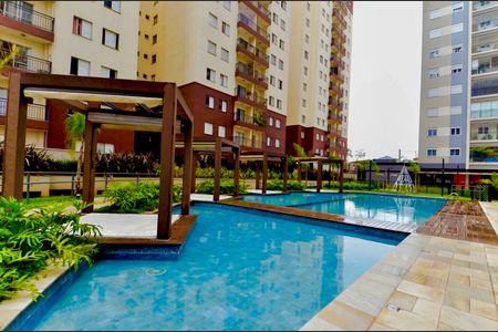 Apartamento à venda com 80m², 3 quartos e 4 vagasÁrea comum - Piscina