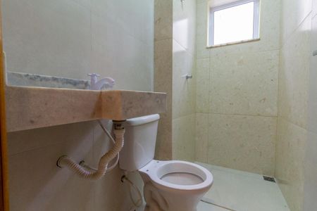 Casa à venda com 109m², 2 quartos e 1 vagaBanheiro 1