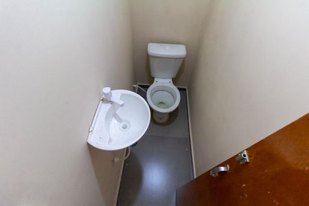 Casa à venda com 109m², 2 quartos e 1 vagaLavabo 1