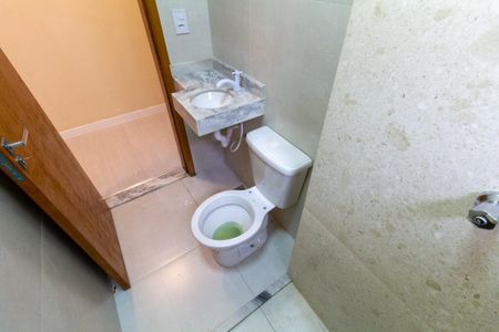 Casa à venda com 109m², 2 quartos e 1 vagaBanheiro 1