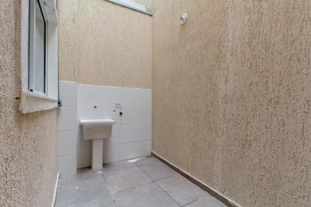 Casa à venda com 109m², 2 quartos e 1 vagaÁrea de Serviço