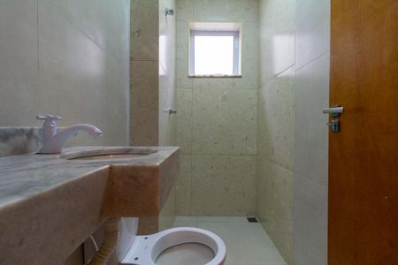 Casa à venda com 109m², 2 quartos e 1 vagaBanheiro 1