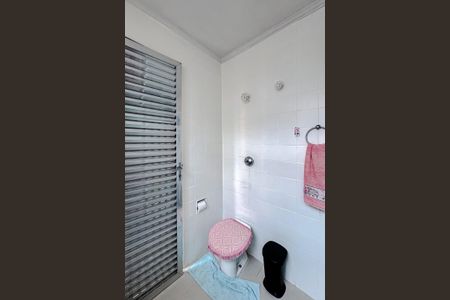 Casa à venda com 152m², 2 quartos e 2 vagasBanheiro